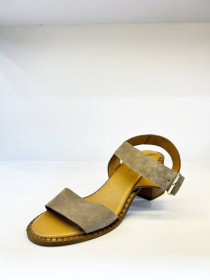 Босоніжки,нубук, колір таупе 30613 Molly Bessa фото