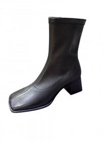 Ботинки черная ккожа 31002  фото